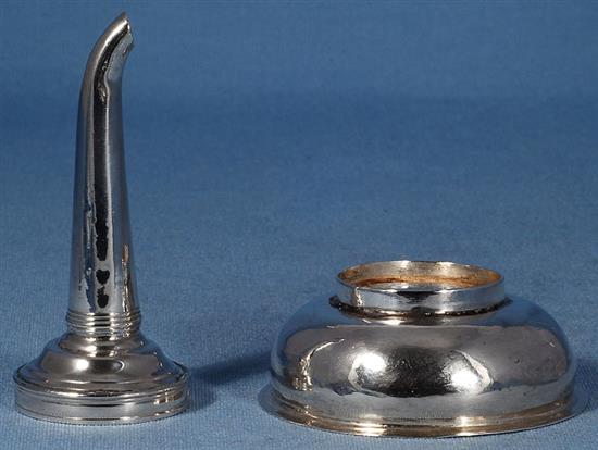 A George III silver wine funnel, by Hester Bateman, Height 124mm Weight 1.9oz/62grms
